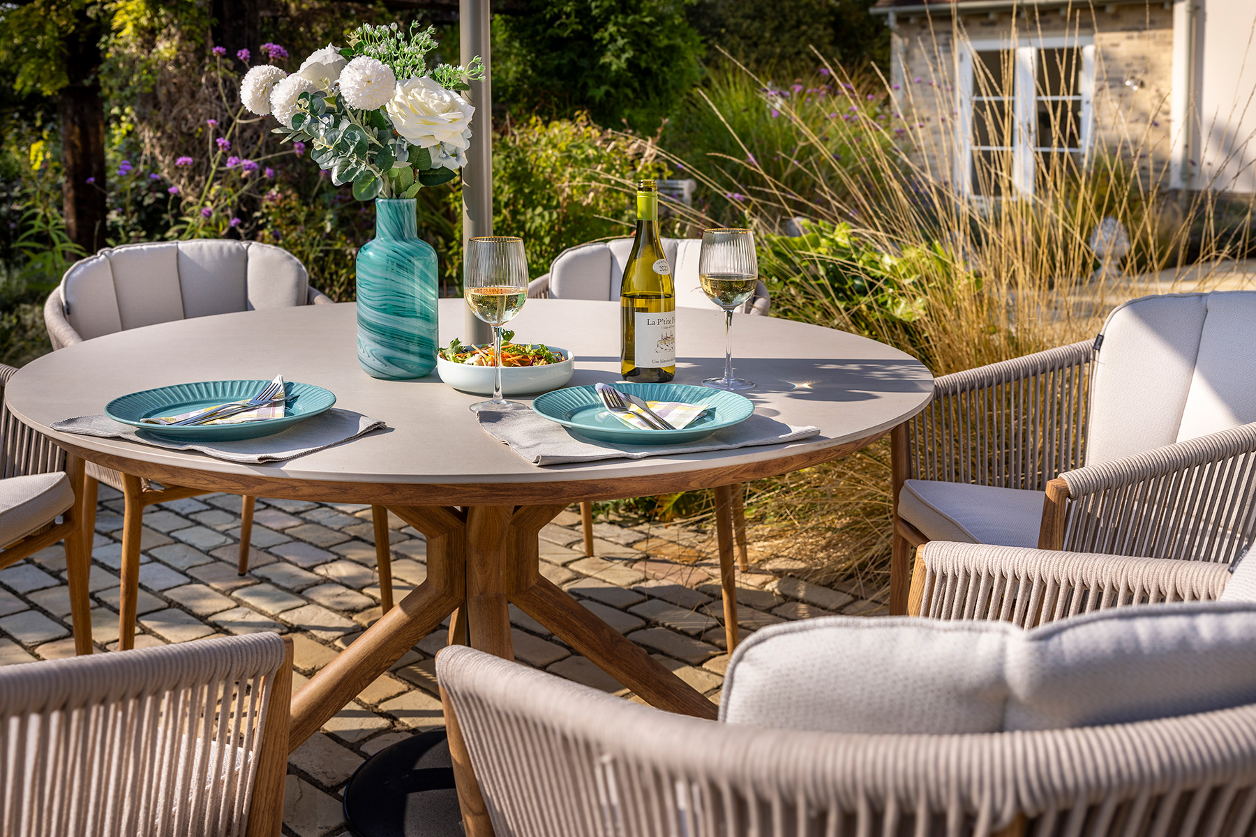 _Portico 6 Seat Round Set6