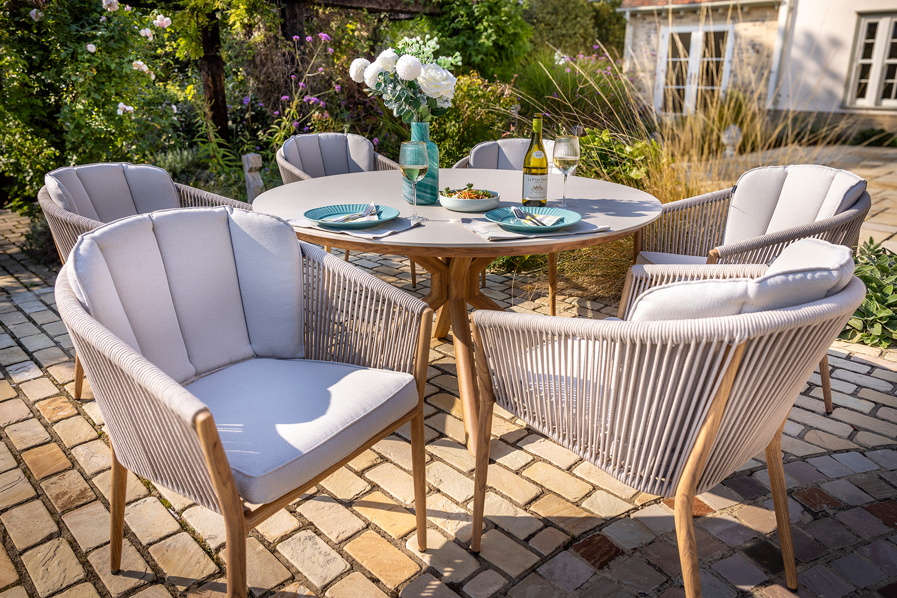 Portico 6 Seat Round Set_1