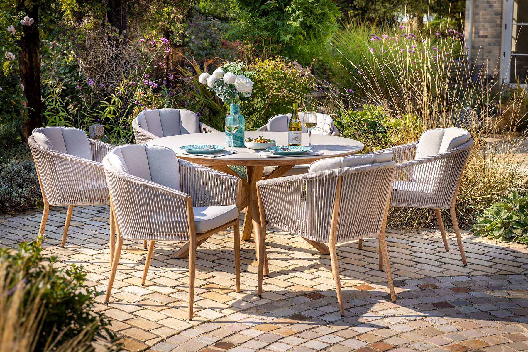 Portico 6 Seat Round Set_2