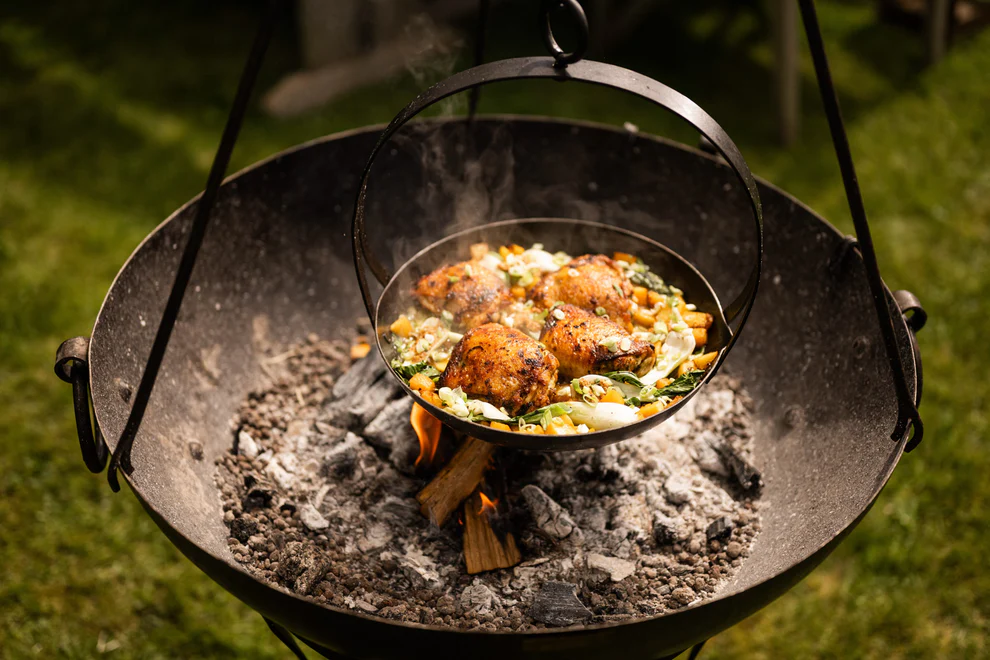 Kadai - Cooking BBQ Tripod for 70 & 80cm Kadai - Image 4
